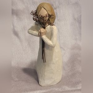 Willow Tree Friendship Figurine - 2004 Susan Lordi
